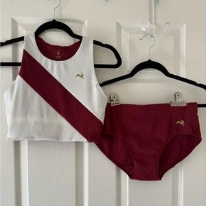 ISO: Tracksmith Bell Lap Top/Race Brief Pomegranate (DO NOT BUY)